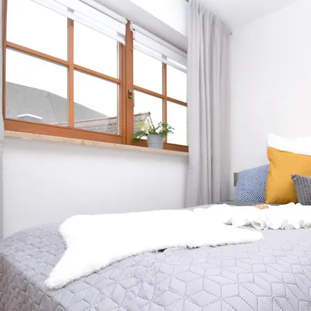 Apartment Nue11-ri In *